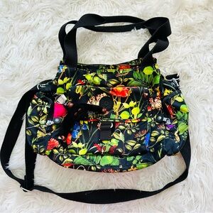 Kipling Wes printed crossbody bag